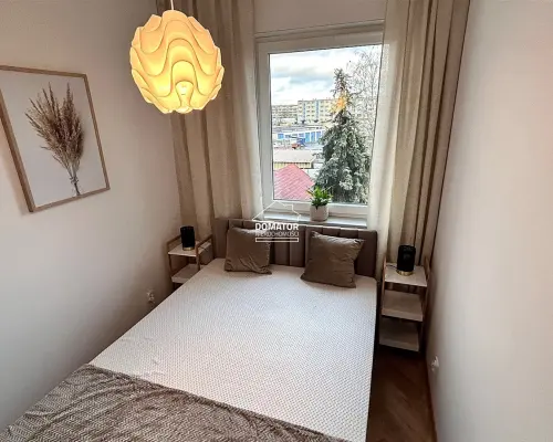 Mieszkanie 36 m2 na wynajem w nowoczesnym apartamentowcu na Osiedlu Glinki.  Teren ogrodzony , zamknięty z sterowaną bramą wja