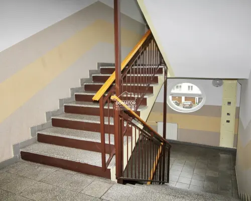 Przestronna kawalerka 46 m2 ul. Świętojańska.