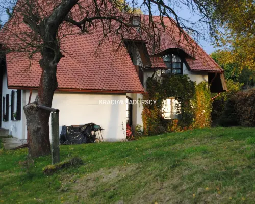 Dworek w Gierczycach