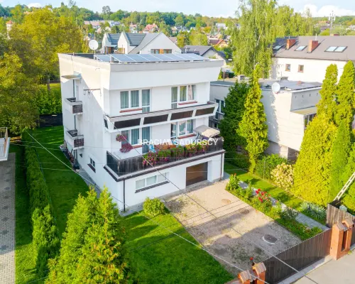 ATRAKCYJNY DOM W ZNAKOMITEJ LOKALIZACJI