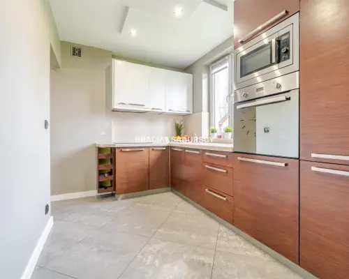 Dom jednorodzinny 138 m² – piękna działka 18 a