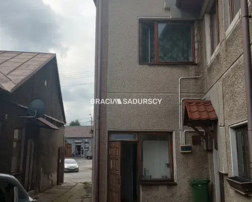 Dom 90m z Lokalem usługowym Rynek Bodzentyn