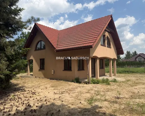 Dom na sprzedaż /106m2 wolnostojący do wykończenia
