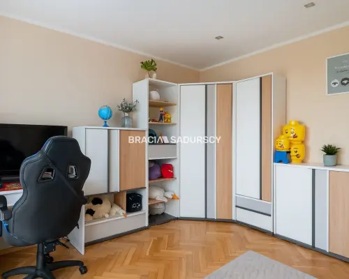 Dom wolnostojący na 15 arowej działce Opatkowice