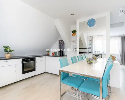 Wolnostojący dom Opatkowice-180 m² działka 11arów