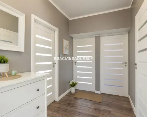 Wolnostojący dom Opatkowice-180 m² działka 11arów