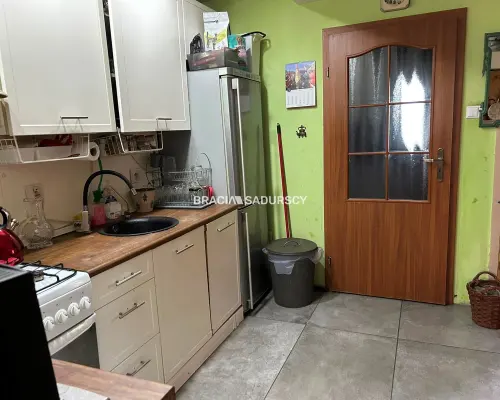 Kaszów | Dom z potencjałem | 80m2 | 3,21a | remont