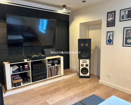 Kaszów | Dom z potencjałem | 80m2 | 3,21a | remont