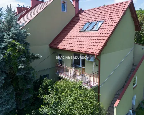 Dom Stare Podgórze| Działka narożna 5,6 