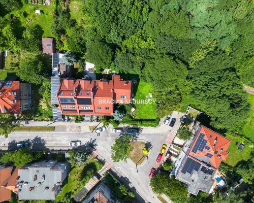 Dom Stare Podgórze| Działka narożna 5,6 