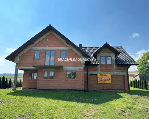 Dom na wsi, duża działka 30 km od Krakowa