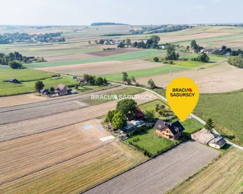Dom na wsi, duża działka 30 km od Krakowa