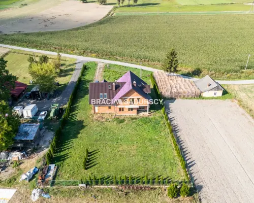 Dom na wsi, duża działka 30 km od Krakowa