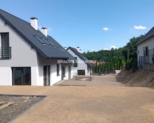 Nowe domy zabudwa bliźniaczej Zabierzów