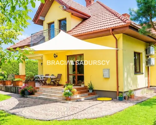 Dom wolnostojący z ogrodem w Prusach!