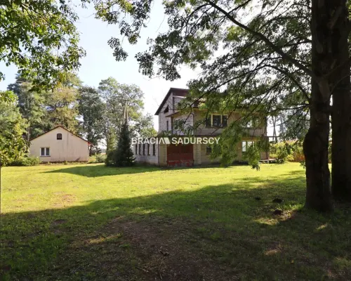 Sieradzice gmina Kazimierza Wielka 2 domy