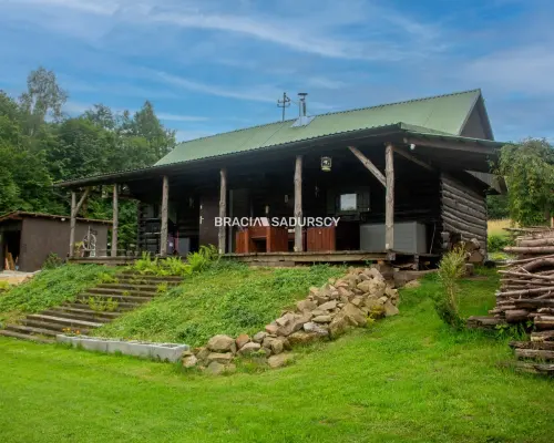 Chronów, gm. Bochnia. Klimatyczny dom z bali