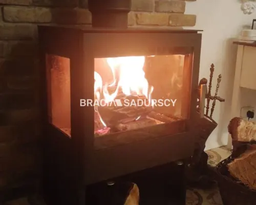 Chronów, gm. Bochnia. Klimatyczny dom z bali