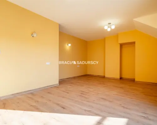 Wysoki Standard, 220 m2, 4,5 arowa dzaiłka, NOWY