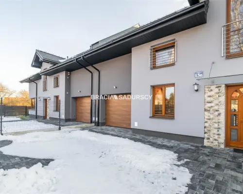 Wysoki Standard, 220 m2, 4,5 arowa dzaiłka, NOWY