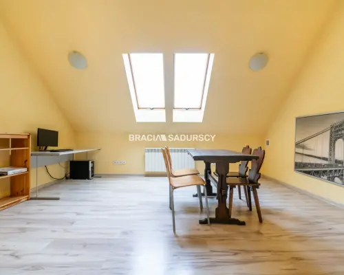 Dom wolnostojący pod działalność gospodarczą 170m2