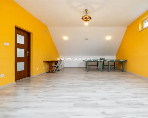 Dom wolnostojący pod działalność gospodarczą 170m2