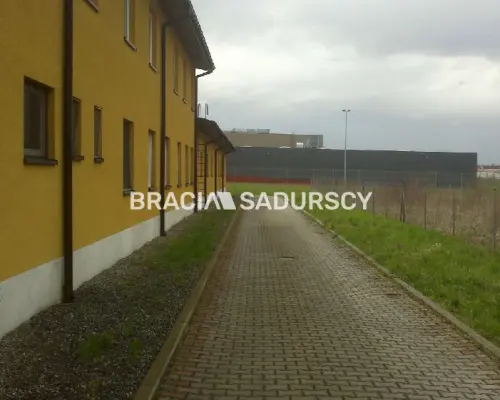 Budynek produkcyjny na sprzedaż - okolica Myślenic