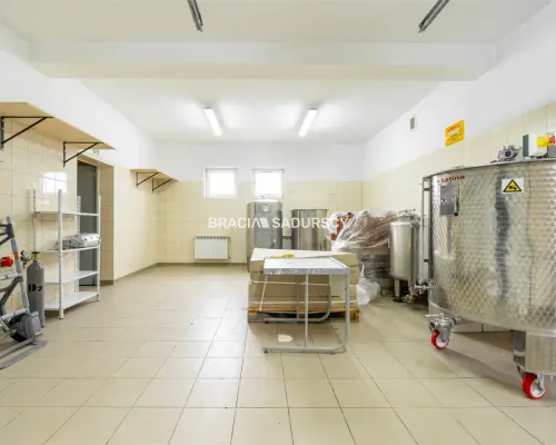 Budynek do produkcji i magazynowania - 170m2