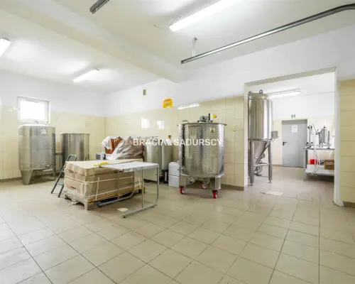 Budynek do produkcji i magazynowania - 170m2