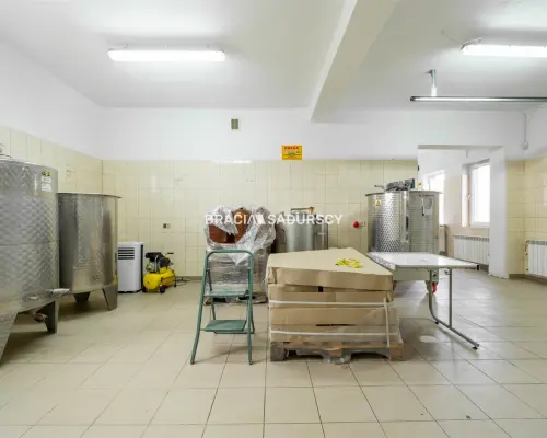 Budynek do produkcji i magazynowania - 170m2