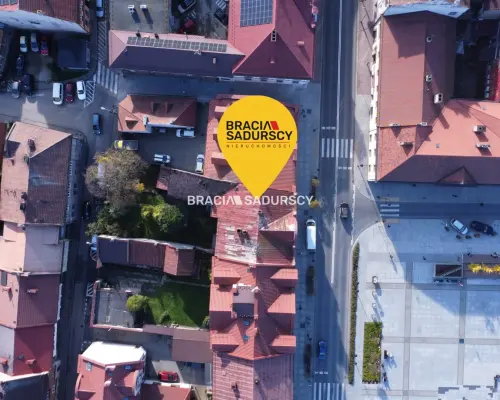 Kamienica w centrum Bochnii z ogrodem i parkingiem