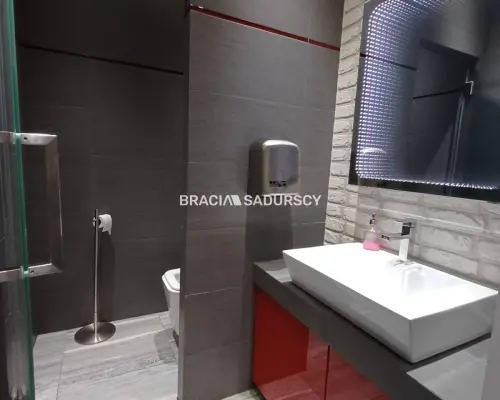 Wyposażony lokal biurowy | plac bohaterów getta