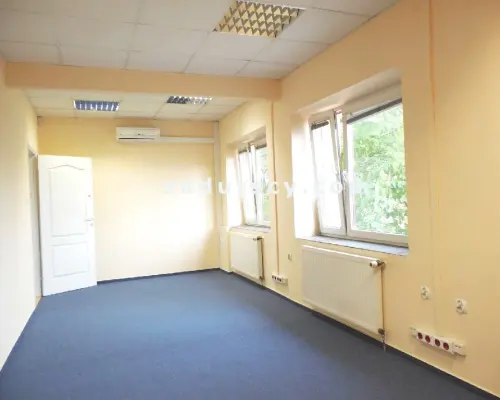 Niezależny obiekt biurowy    825m 2     na dużej działce 4600m2 na Ursynowie w Pyrach, z możliwością realizacji większych inwes