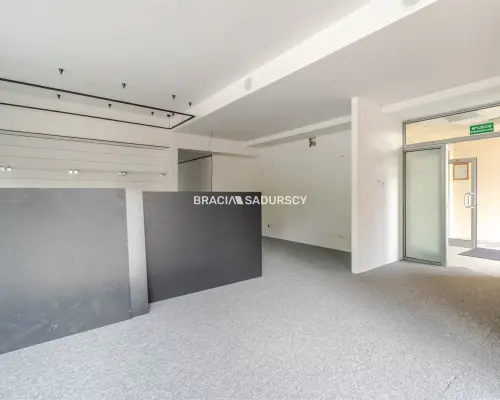 lokal handlowo-usługowy lub biurowy 100m2 Olsza