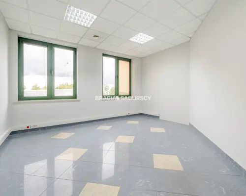 LOKAL OK 15,5 M2 BIUROWY PRĄDNIK BIAŁY -BIUROWIEC