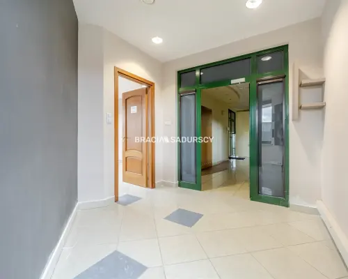 lokal biurowy 44 m2 Prądnik Biały biurowiec