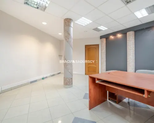 lokal biurowy 44 m2 Prądnik Biały biurowiec