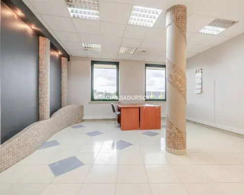 lokal biurowy 44 m2 Prądnik Biały biurowiec