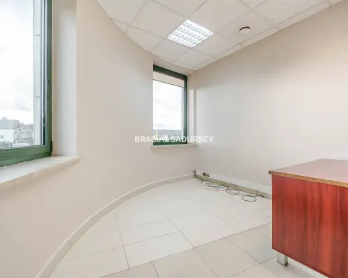 lokal biurowy 44 m2 Prądnik Biały biurowiec