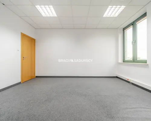 lokal biurowy 18,5 m2 pradnik Biały
