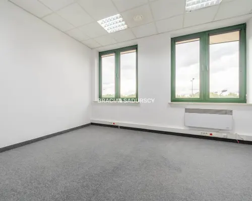 lokal biurowy 18,5 m2 pradnik Biały