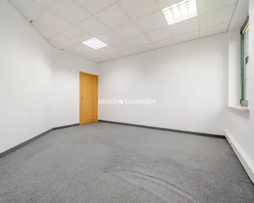 lokal biurowy 18,5 m2 pradnik Biały