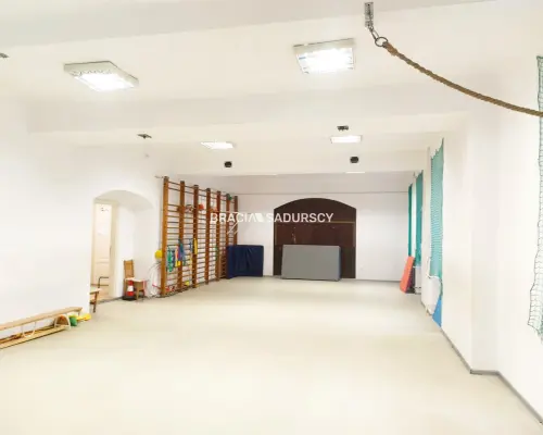 Powierzchnie biurowe, szkolne na Starym Mieście