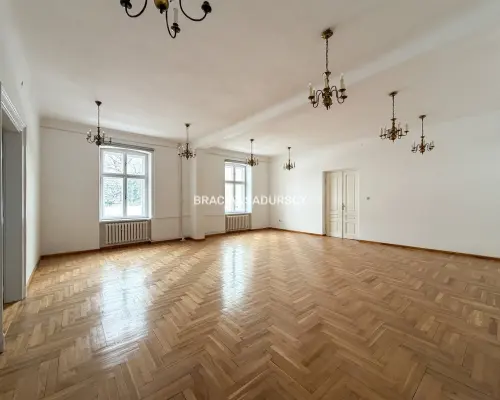 Powierzchnie biurowe, szkolne na Starym Mieście