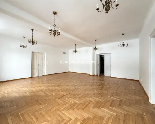 Powierzchnie biurowe, szkolne na Starym Mieście