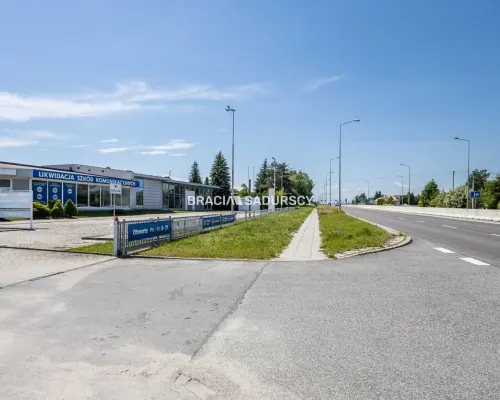 Budynki komercyjne przy drodze 94 WYNAJEM SPRZEDAŻ