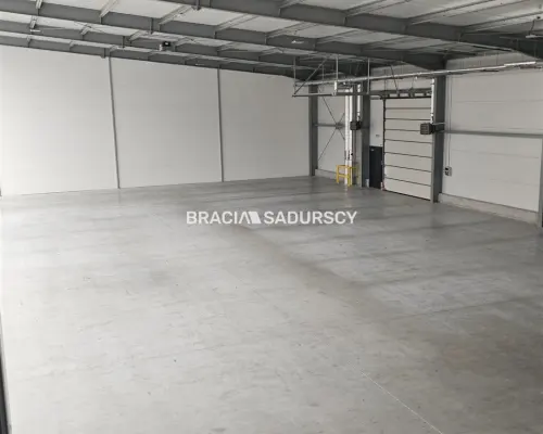 Centrum logistyczne 2500 m2  Niepołomice