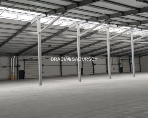 Centrum logistyczne 2500 m2  Niepołomice