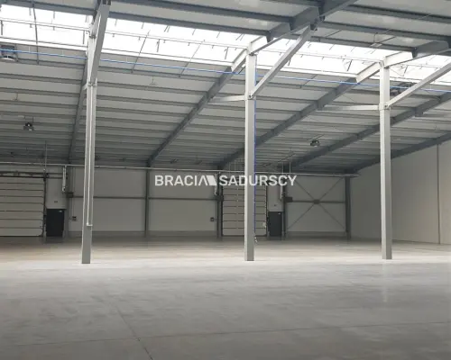 Centrum logistyczne 2500 m2  Niepołomice