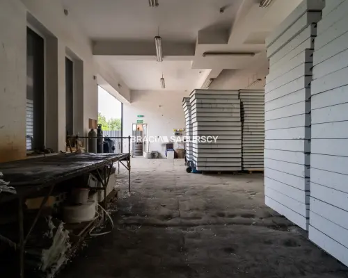 Budynek pod siedzibę firmy obrzeża Krakowa